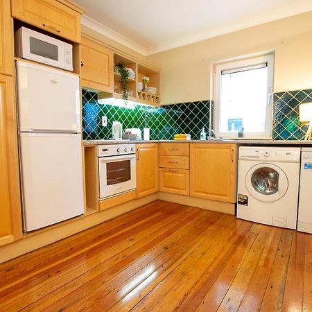 310 - The Carrowbeg At The Harbour Mills By Shortstays Уестпорт Екстериор снимка