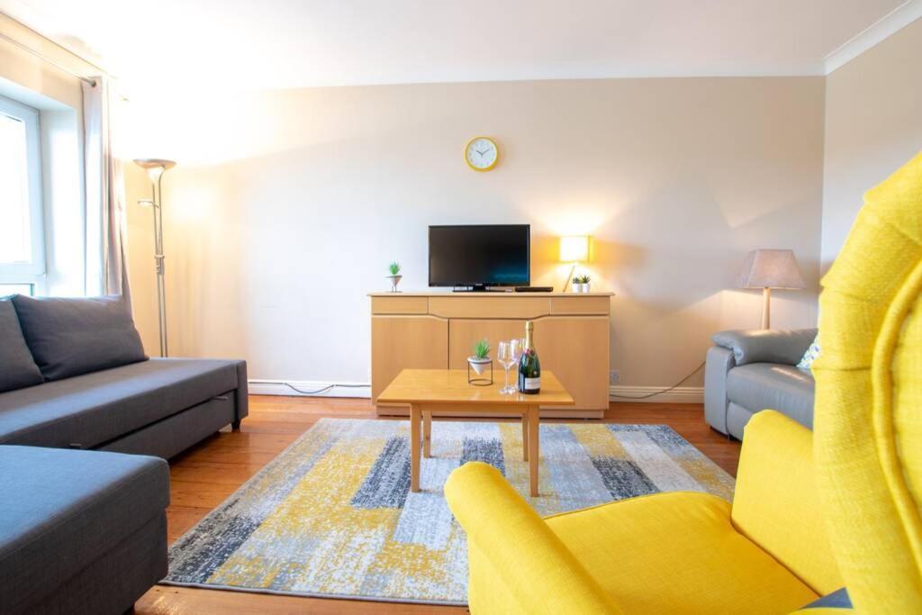 310 - The Carrowbeg At The Harbour Mills By Shortstays Уестпорт Екстериор снимка
